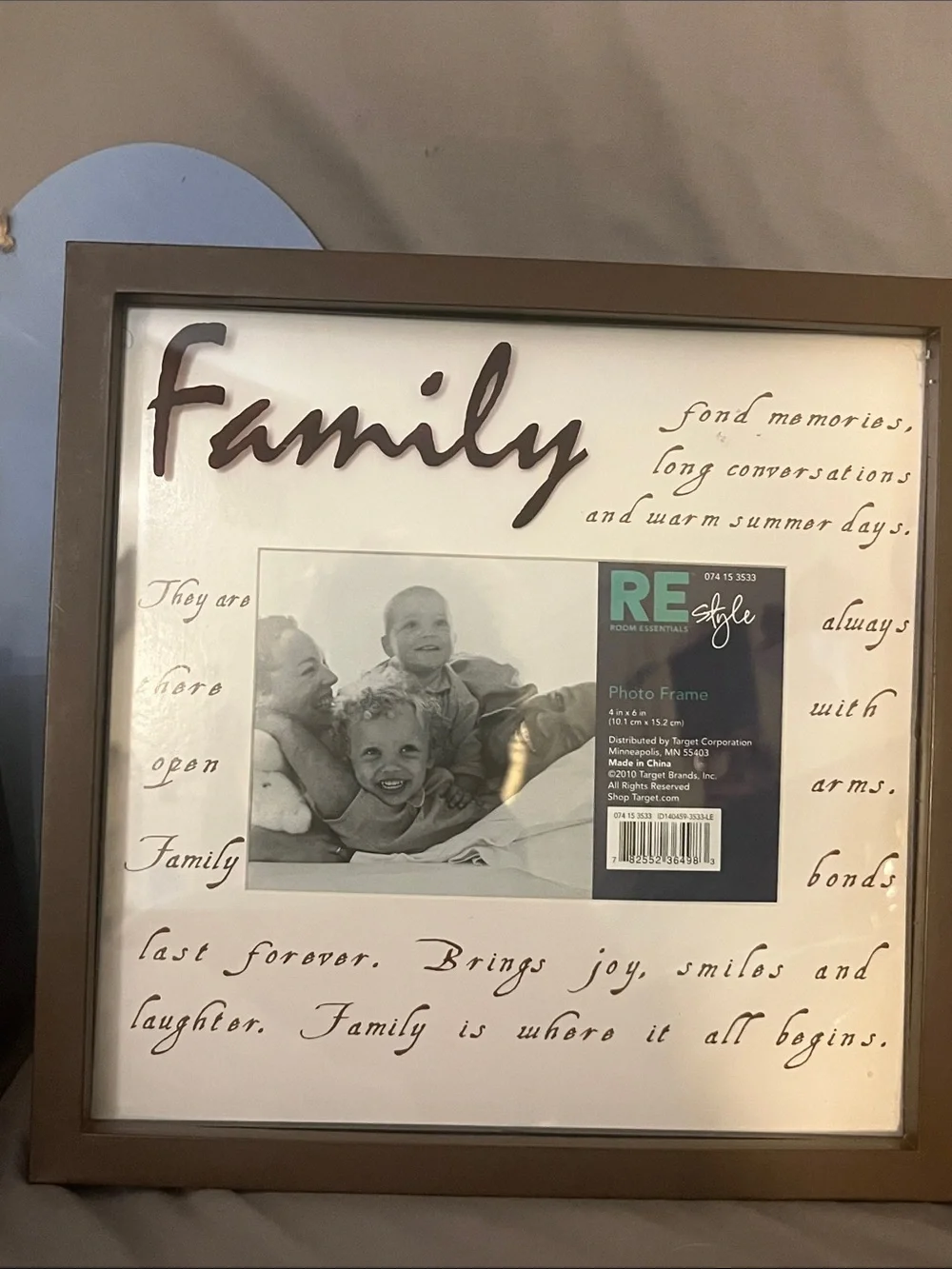 REstyle 'Family' Decorative Brown Picture Frame